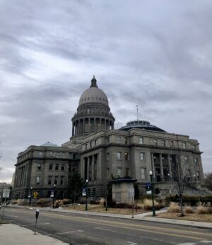 A portrait of the Idaho State capitol building